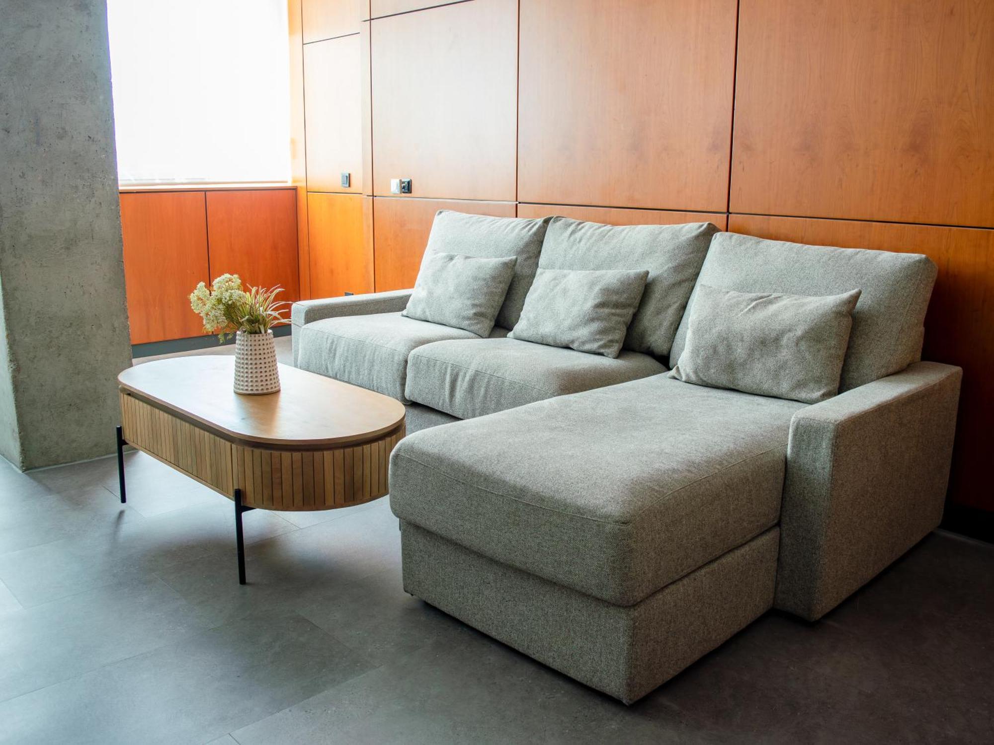 Apartment Calatrava By Alma Valencia